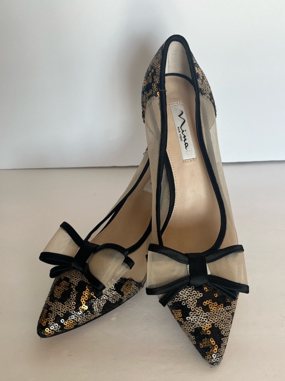 Nina,Bianca Sequin Pointed-Toe Bow Heels